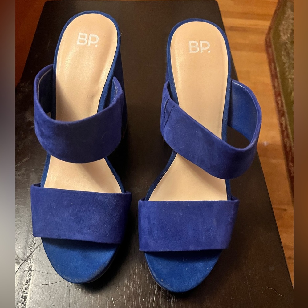 BP Sandals- Blue Suede with 4 inch heel -2 inches thick. 1 inch front platform